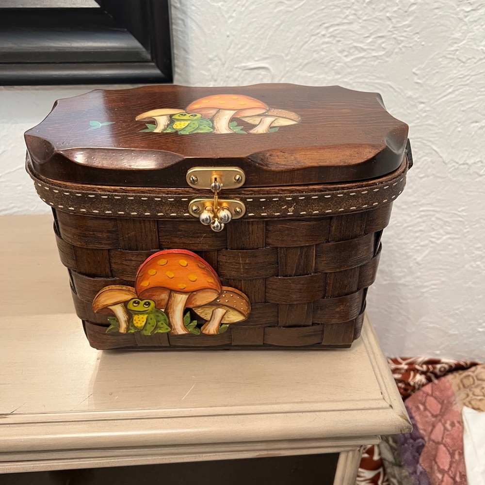 Vintage Handcrafted Frog and Mushroom wood basket purse